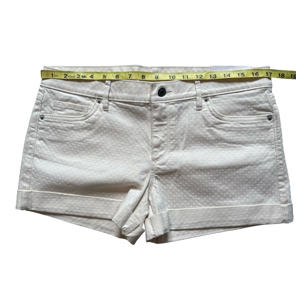 NWT Ann Taylor Original Straight Cream White Polka Dot Cuffed Denim Shorts, Sz 8 - Picture 7 of 12